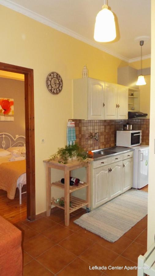 Center Apartments Лефкада Экстерьер фото